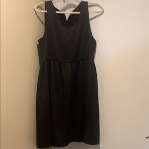 Black skater girl dressed